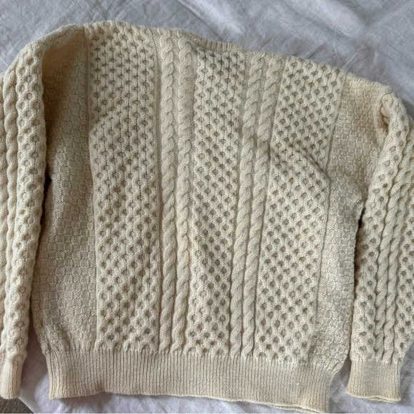 VTG Gaeltarra  made in Ireland cream 100% wool Medium men’s sweater - Picture 5 of 7